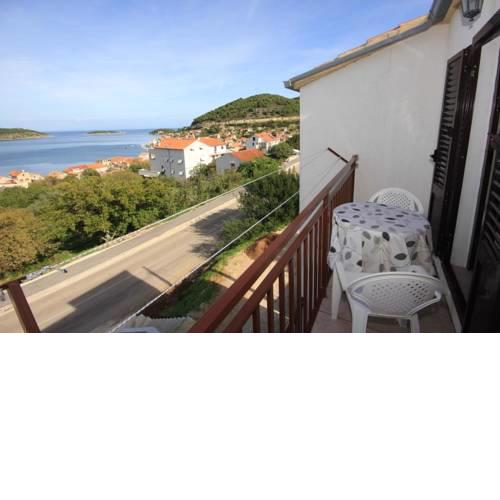 Apartment Vis 8448a