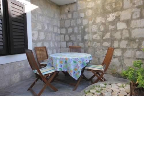 Apartment Vis 8534a