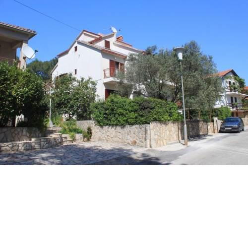 Apartment Vrboska 8748a