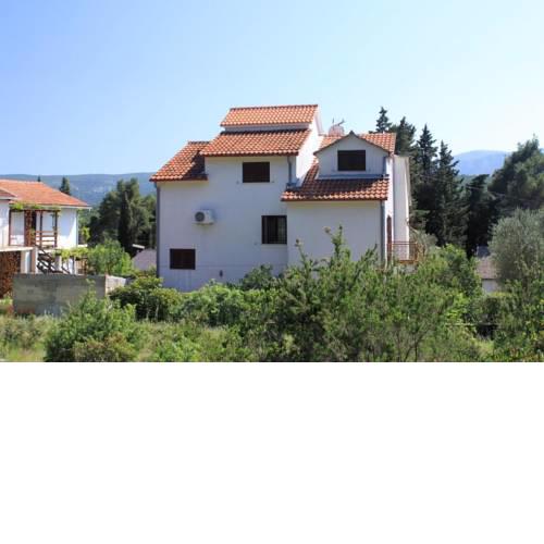Apartment Vrboska 8748b