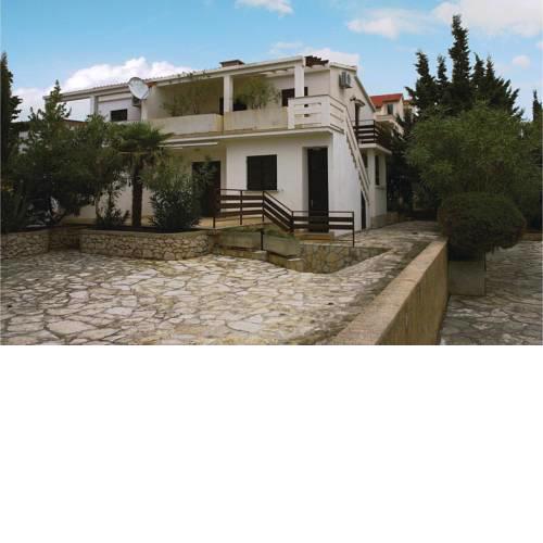 Apartment Vrisak II