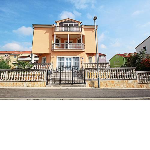 Apartment Vukadin