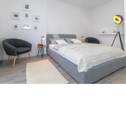 Apartment White - Downtown City Centre