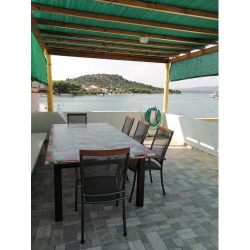 Apartment with sea view terrace