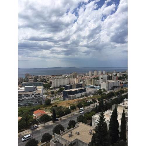 Apartment with view 11th Floor
