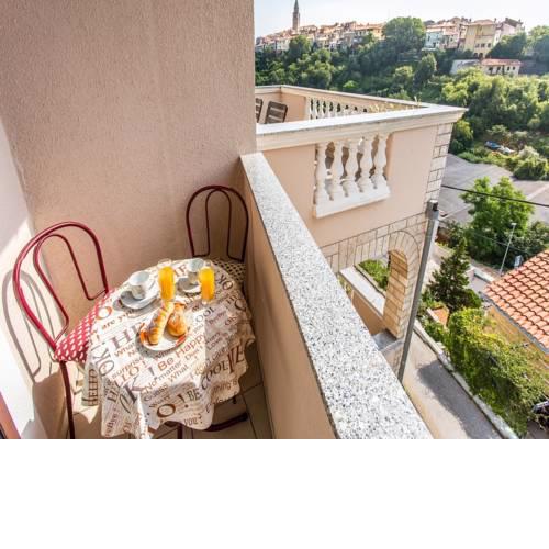 Apartment Zahija