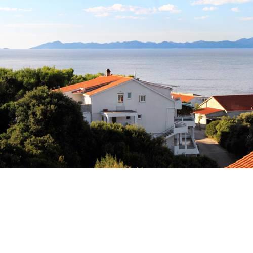 Apartment Zavalatica 4420a