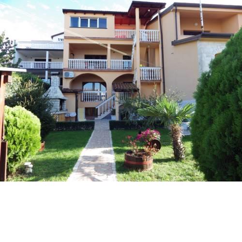 Apartment Zdravko