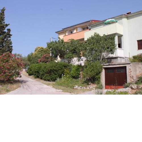 Apartment Zdrelac 8285b