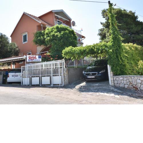Apartments 2M