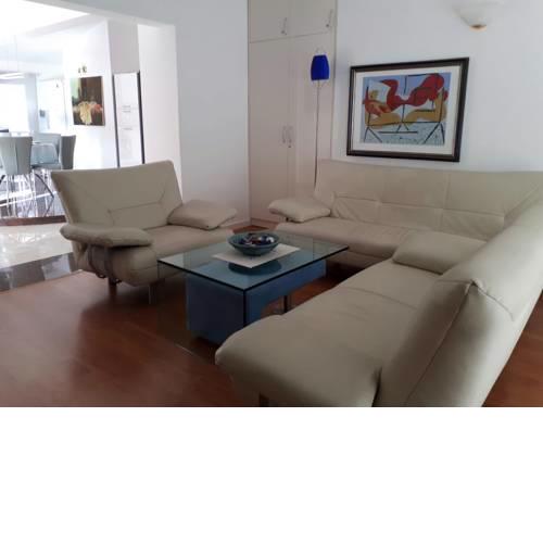 APARTMENTS A&B