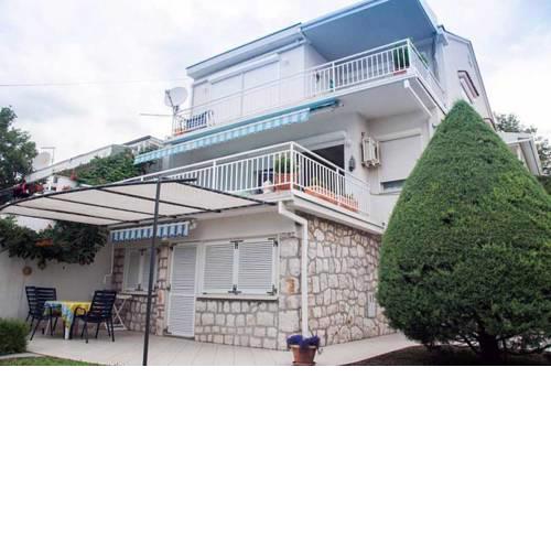 Apartments Ada