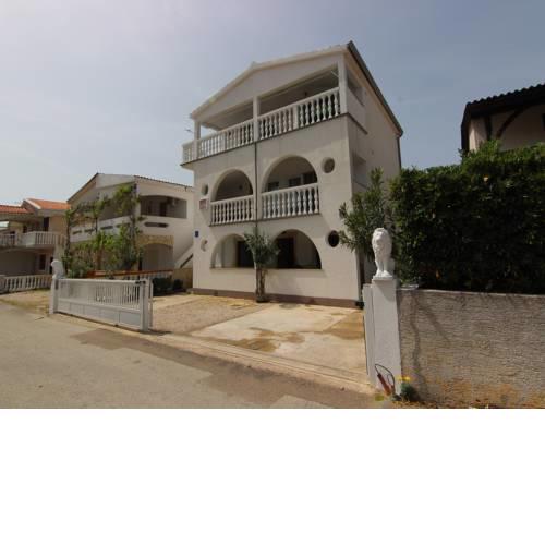 Apartments Adis