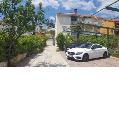 Apartments Adria Danka