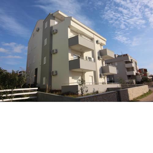 Apartments Adria