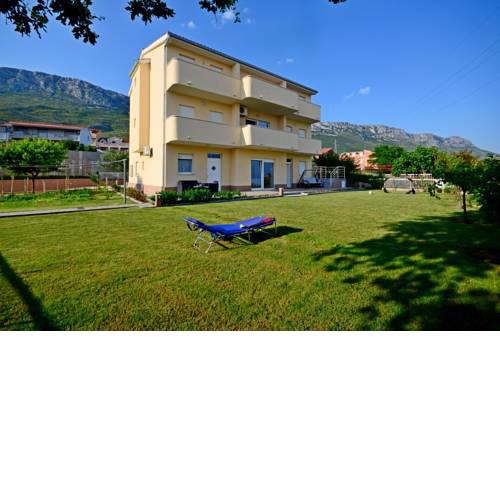 Apartments A&G