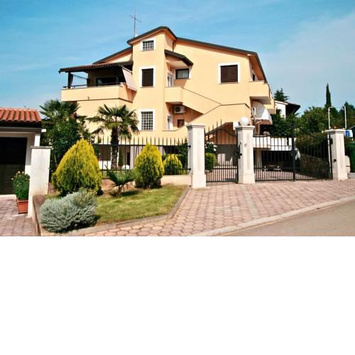 Apartments Aida