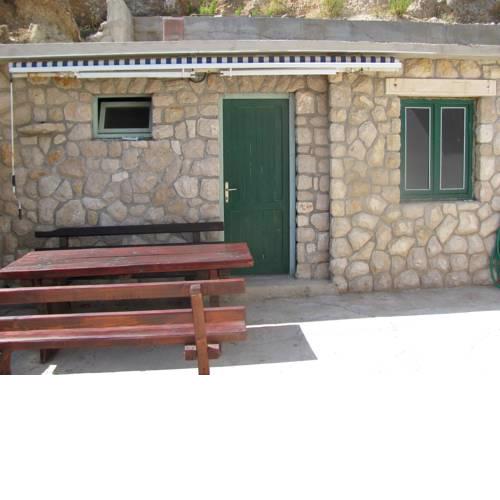 Apartments Alaburic