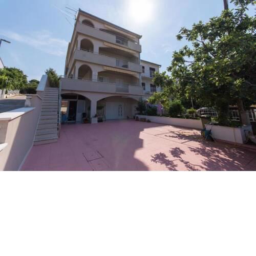 Apartments Aleluja