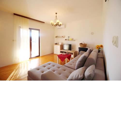 Apartments Ana