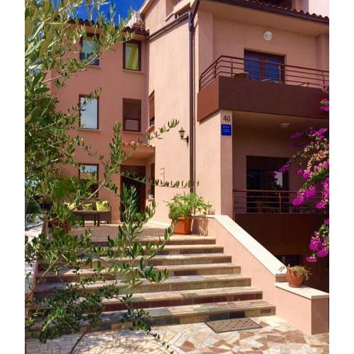 Apartments Ana