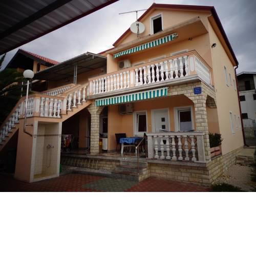 Apartments Ana