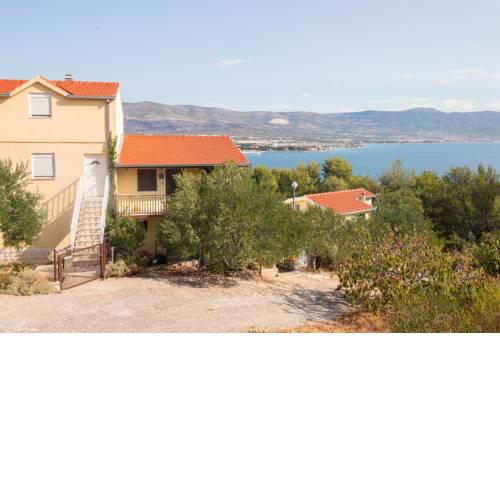 Apartments Ana