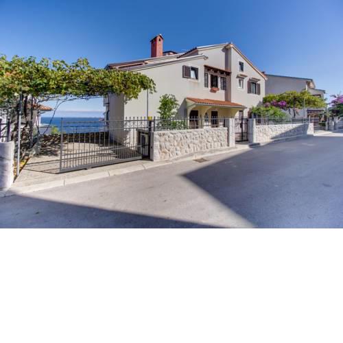 Apartments Anci