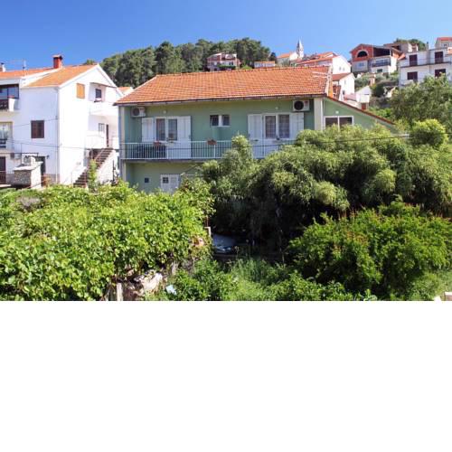 Apartments and rooms by the sea Jelsa, Hvar - 4602