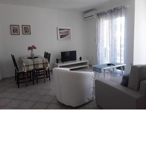 Apartments and Rooms Markovski