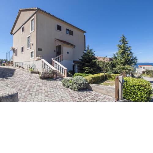 Apartments and rooms with parking space Cove Dolac, Primosten - 16258