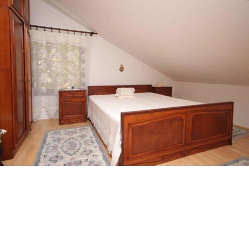 Apartments and rooms with parking space Cunski, Losinj - 2498