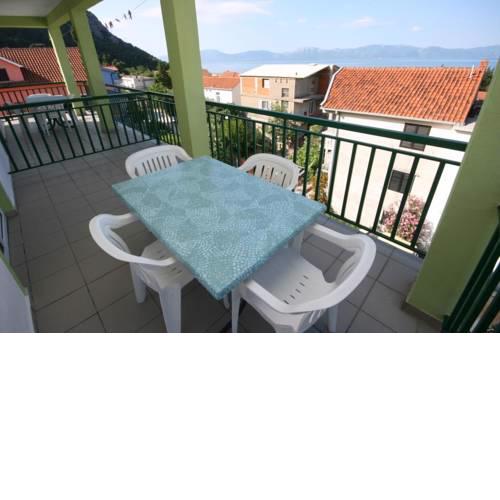Apartments with a parking space Gradac, Makarska - 2784
