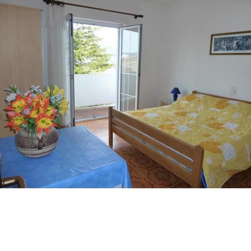 Apartments and rooms with parking space Kampor, Rab - 5064