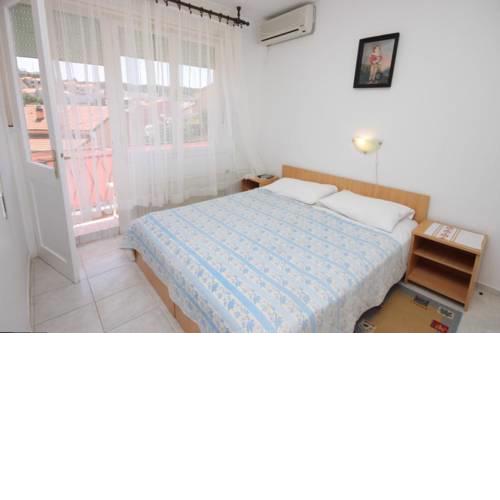 Apartments and rooms with parking space Mali Losinj (Losinj) - 2486