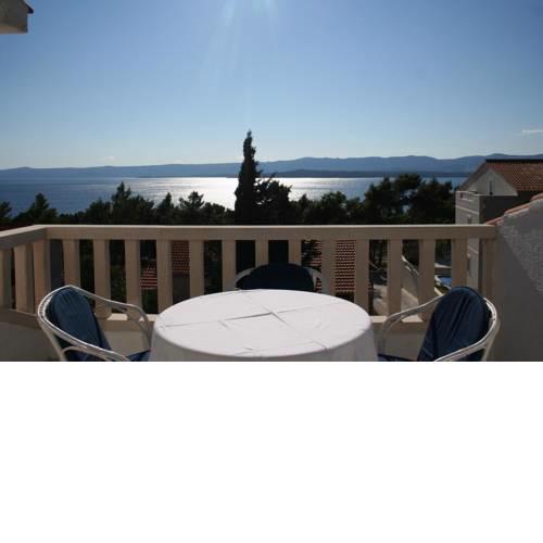 Apartments and rooms with WiFi Bol, Brac - 2875
