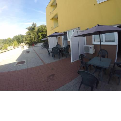 Apartments Anđela 2