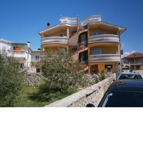 Apartments Ani - modern