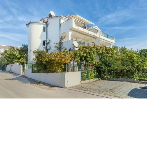 Apartments Anka