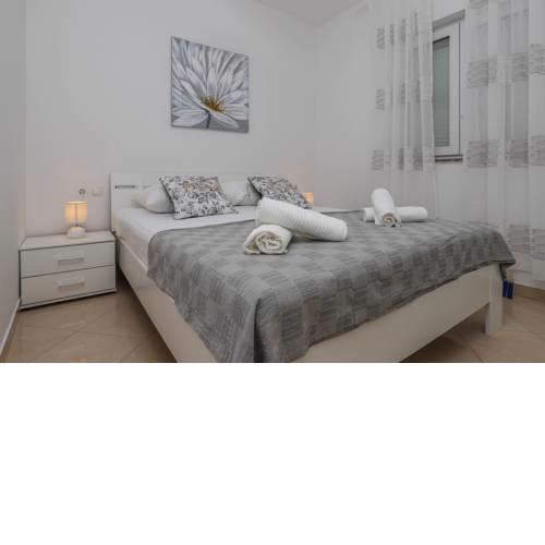 Apartments Ankica