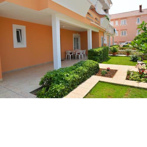 Apartments Cvito