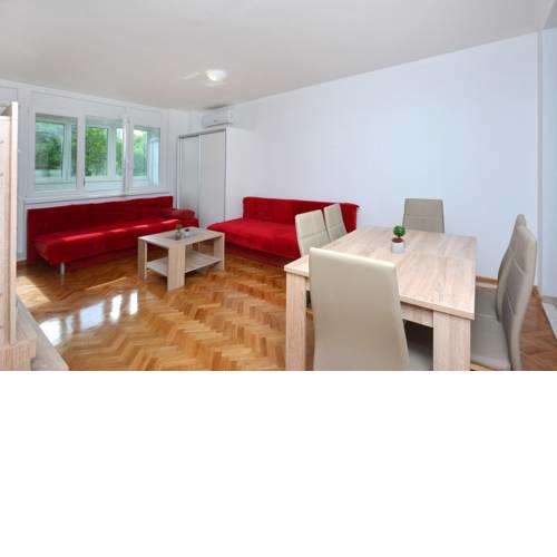 Apartments ApartIvana