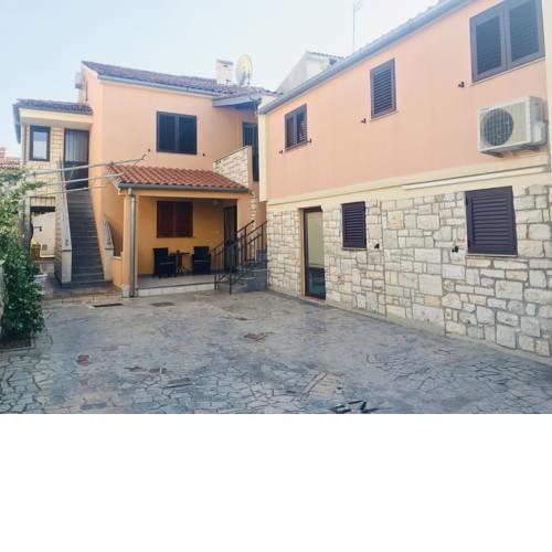 Apartments Ares
