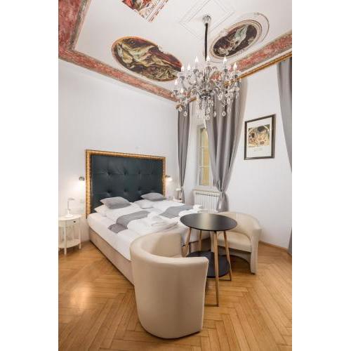 Apartments ART TEATRO