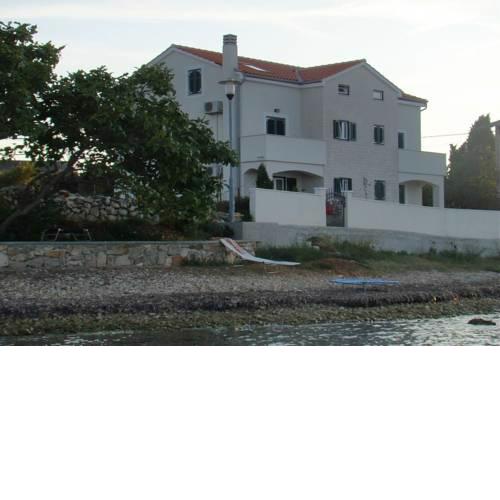 Apartments Azur
