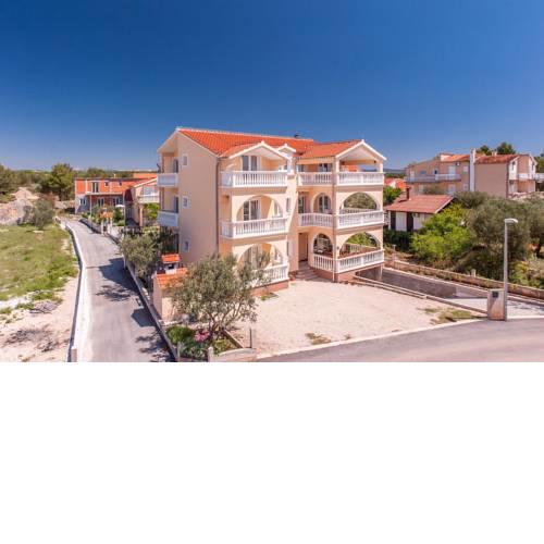Apartments Bačić