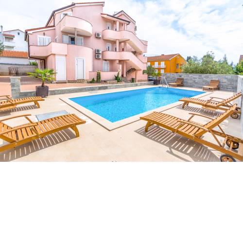 Apartments Basilea