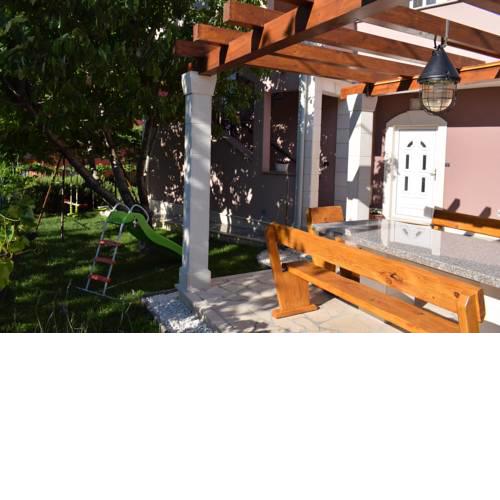 Apartments Bazina