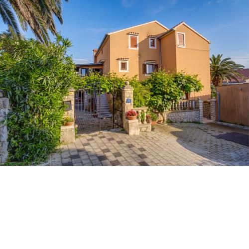 Apartments Beba