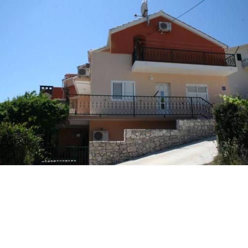 Apartments Bela Rada